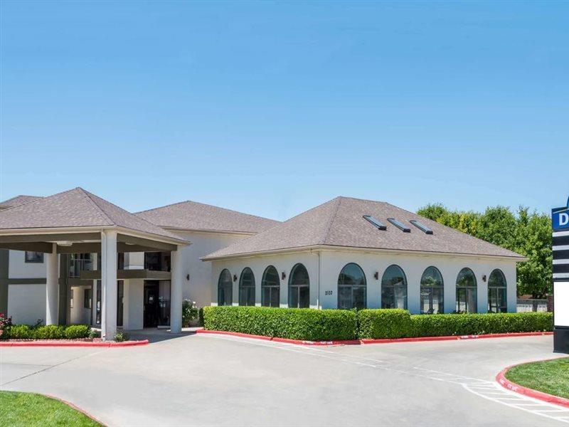 Days Inn By Wyndham Amarillo - Medical Center Exterior photo