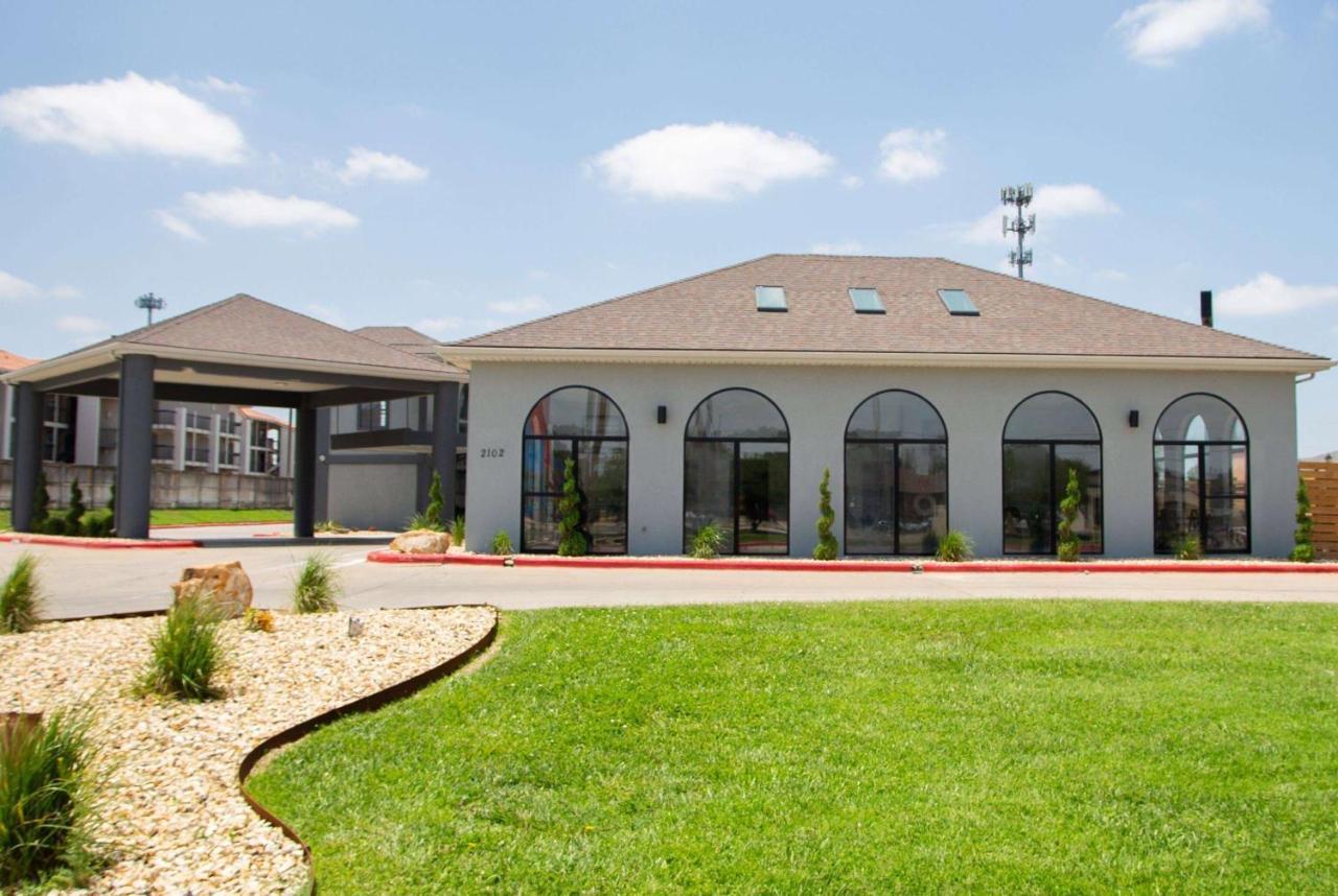 Days Inn By Wyndham Amarillo - Medical Center Exterior photo